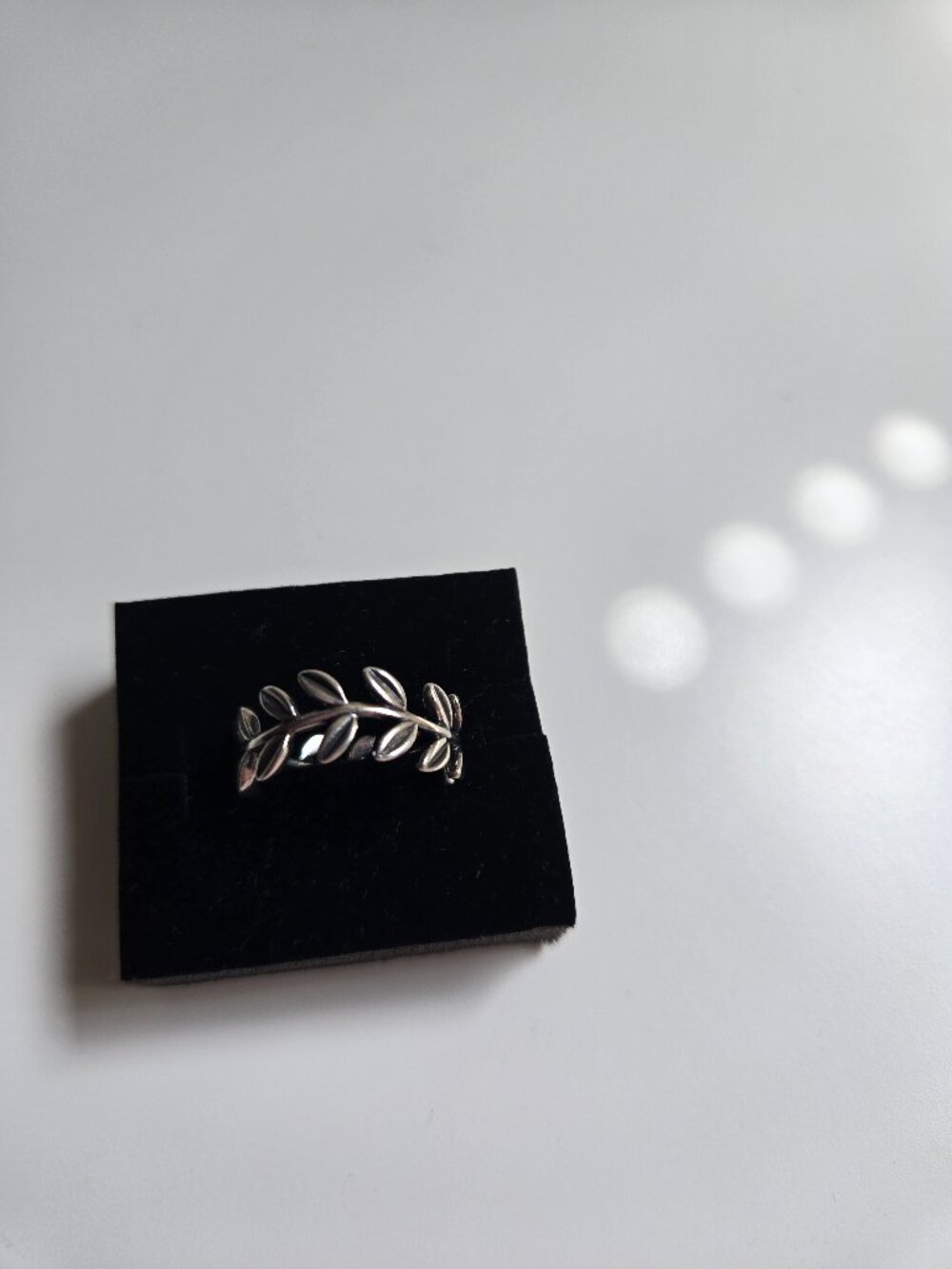 Pandora silver ring